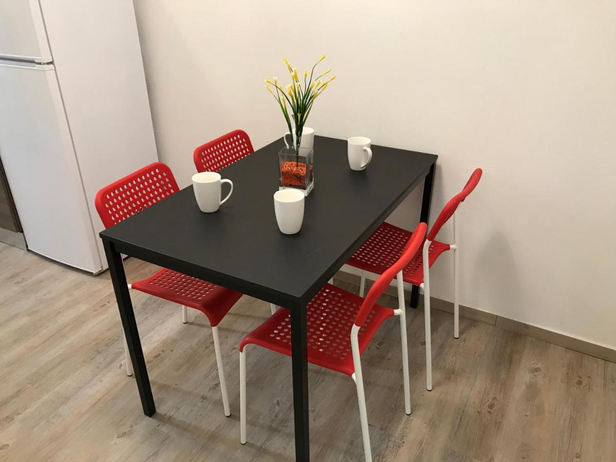 Domus Re Di Roma Apartment Bagian luar foto