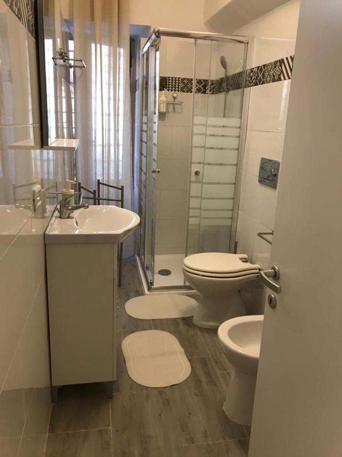 Domus Re Di Roma Apartment Bagian luar foto